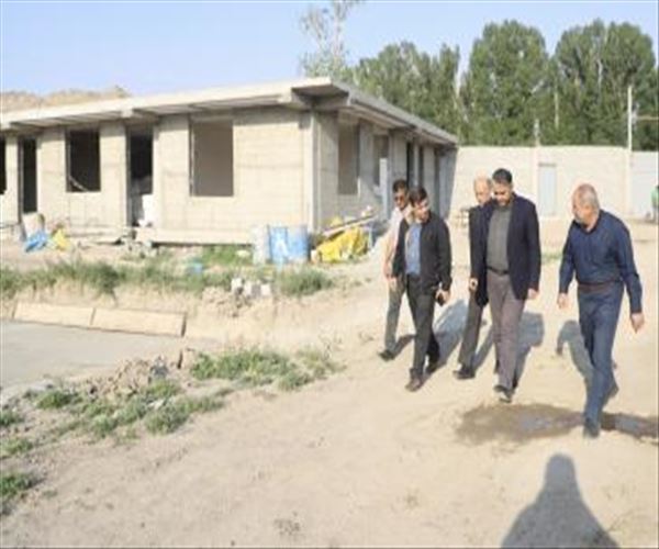 بازدید مدیرکل نوسازی مدارس استان از پروژه مدرسه ۱۲ کلاسه در باسمنج