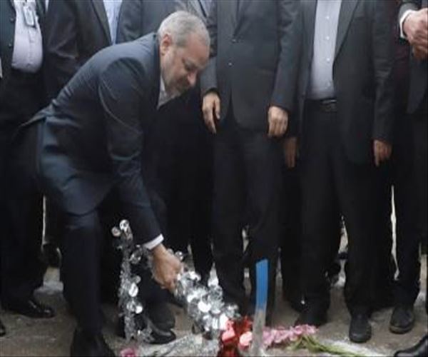 کلنگ زنی مدرسه ۱۲ کلاسه در روستای دوزدوزان شهرستان سراب با حضور وزیر آموزش و پرورش
