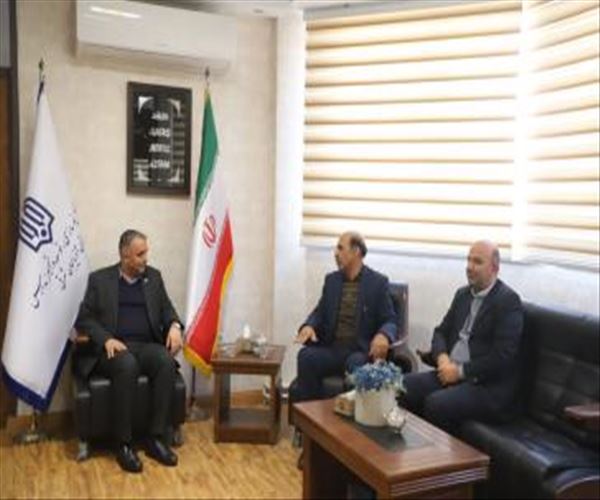 دیدار روسای آموزش و پرورش و مجمع خیرین مدرسه ساز شبستر با مدیرکل نوسازی مدارس آذربایجان‌شرقی