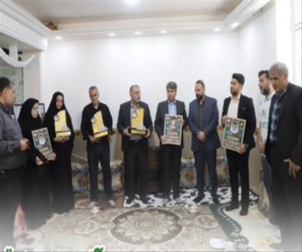 دیدار مدیرکل نوسازی مدارس آذربایجان شرقی با مادر شهدای دانش آموز، عبدالرضا، نیکا و دنیا زمانی