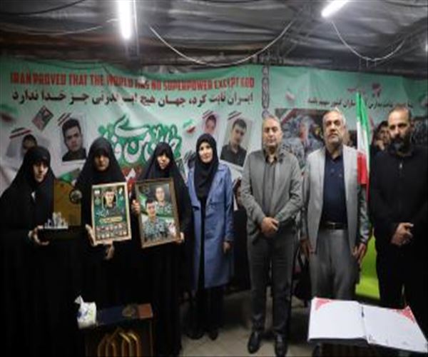 شبی به یاد دانش آموز شهید، هادی فرزانه