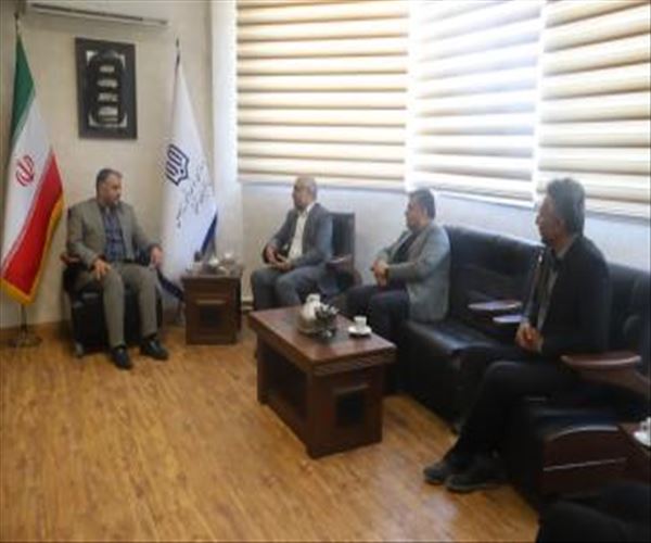 دیدار مدیرعامل شرکت اسکان بنیاد علوی با مدیرکل نوسازی مدارس آذربایجان شرقی