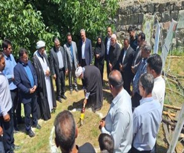 کلنگ‌زنی مدرسه ۳ کلاسه در روستای توپ آغاج نطرکهریزی