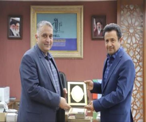 تقدیر مدیرکل نوسازی مدارس آذربایجان شرقی از رئیس دانشگاه تبریز