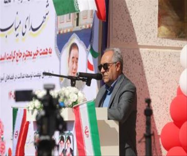 آموزش مبنای توسعه است / رزمنده پای لانچر و جراح متخصص از مدرسه برخاسته‌اند